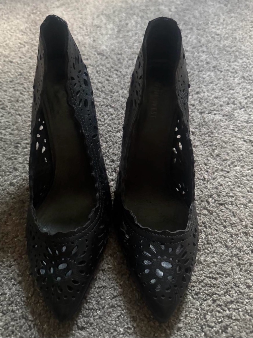 Black Laser-Cut Pointed Toe Pumps - Women's